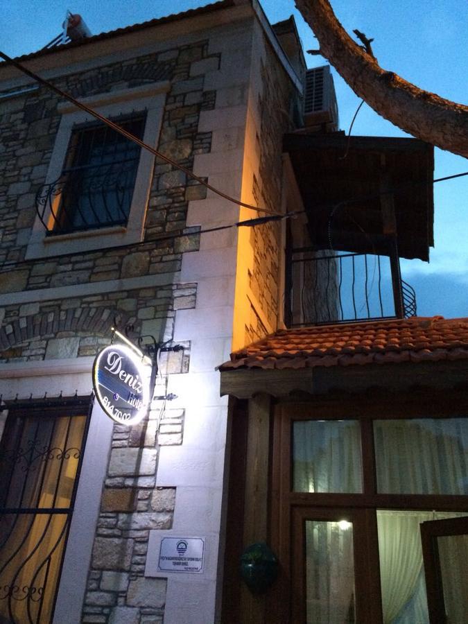 Deniz Hotel Yenifoca Екстериор снимка